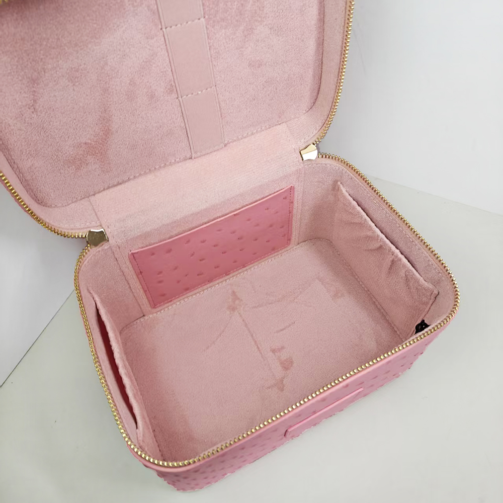 Bolsa de Maquiagem de Luxo em  - Luxury Skincare Women avaliação e preço
